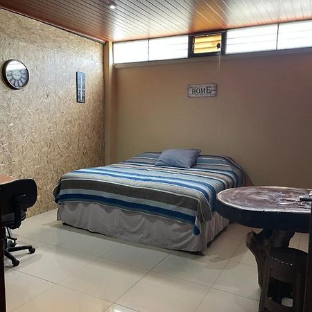 Huehueloft1 Estacionamiento Y Wifi Appartement Huehuetenango Buitenkant foto