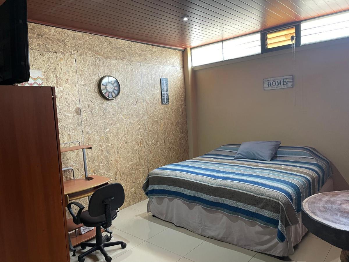 Huehueloft1 Estacionamiento Y Wifi Appartement Huehuetenango Buitenkant foto
